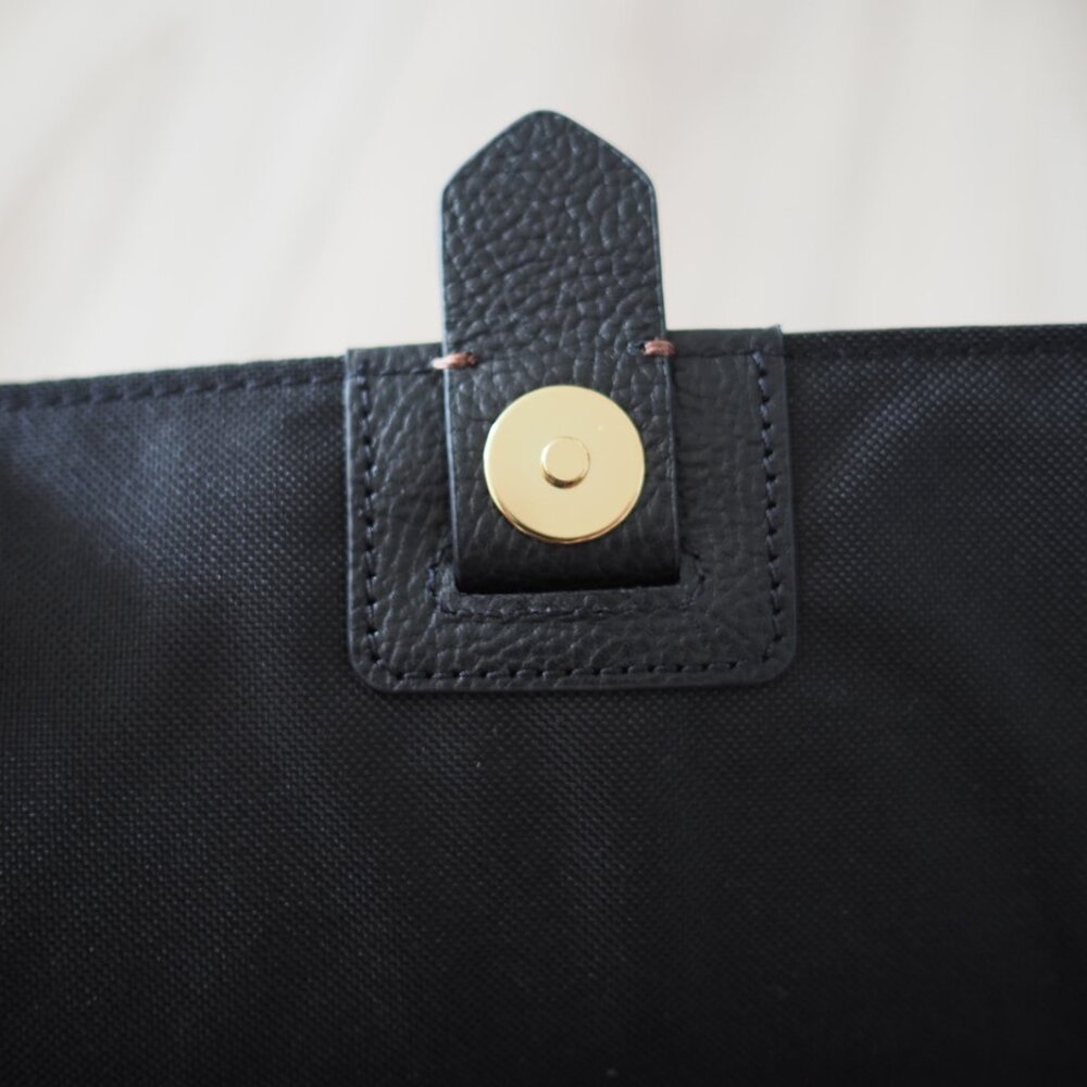 NWT FOSSIL Kinley Front Flap Pocket Crossbody Black White Striped Tan Leather - Picture 11 of 13